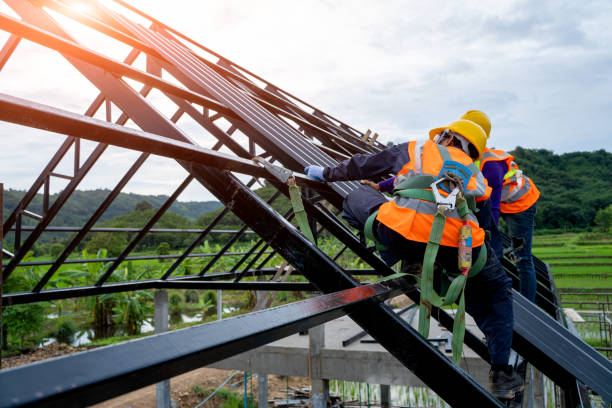 Best Emergency Roof Repair  in Village Green Green Ridge, PA